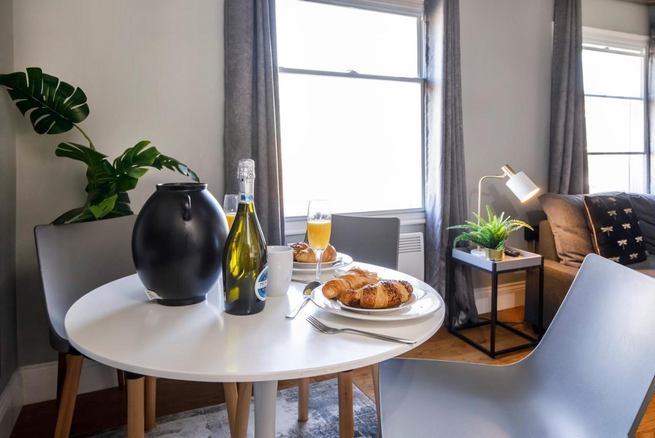 Bateman, Modern City Centre Apartment Sleeps 6 يورك المظهر الخارجي الصورة