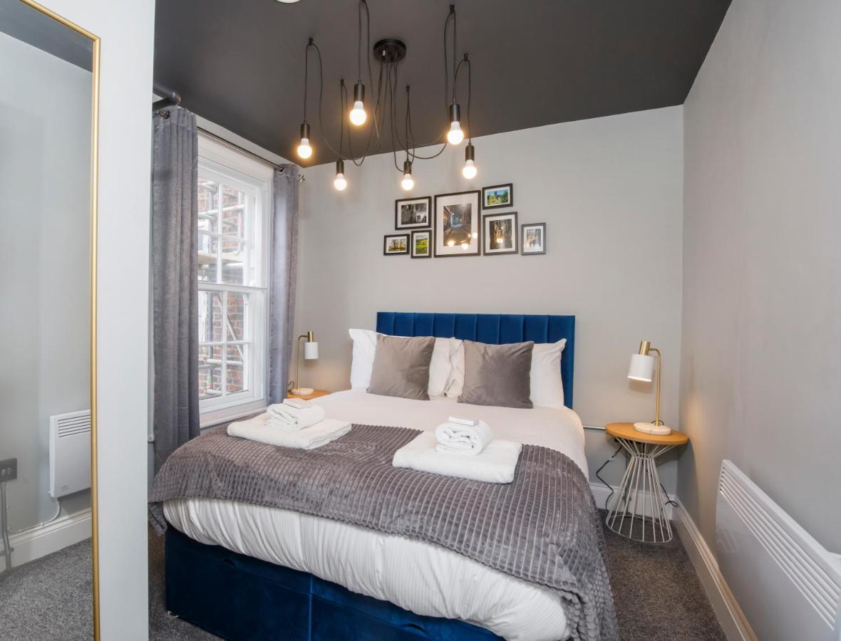 Bateman, Modern City Centre Apartment Sleeps 6 يورك المظهر الخارجي الصورة